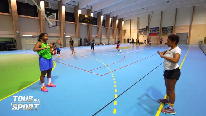 TOUS AU SPORT - Jeudi 06 Novembre 2025