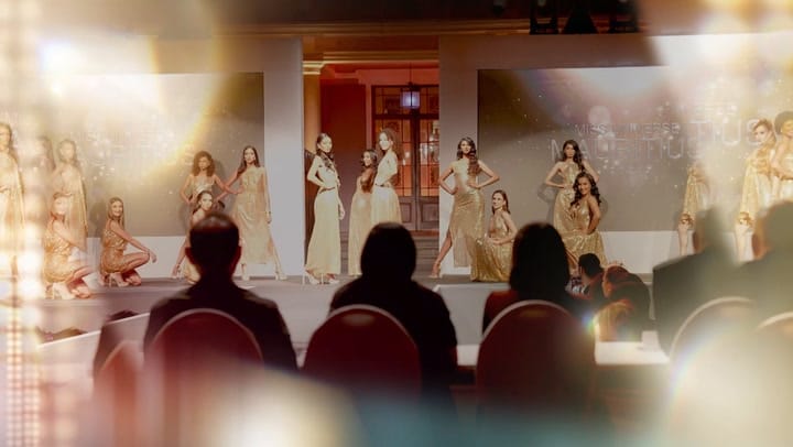 Replay LES COULISSES DE MISS UNIVERSE MAURICE Samedi 16 NOVEMBRE 2024