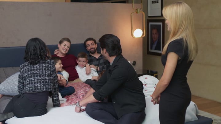 L'AMOUR INVINCIBLE - S1 E0072 - Samedi 01 Novembre 2025